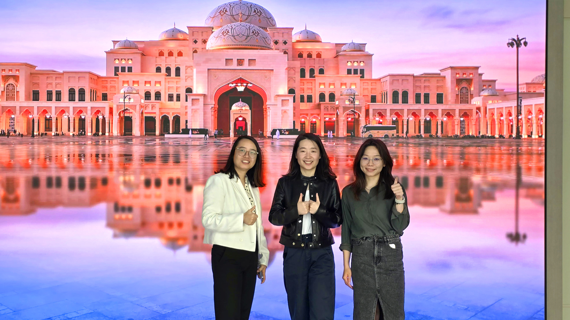 1761791622258190.jpg 阿联酋阿布扎比-4 拷贝.jpg